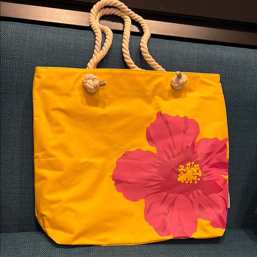 New! Yellow Pink Floral Tote Bag Soft Rope Over the Shoulder Handle Zipper Close